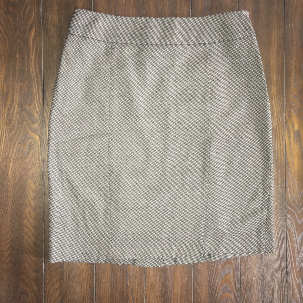 New Directions size 8 skirt